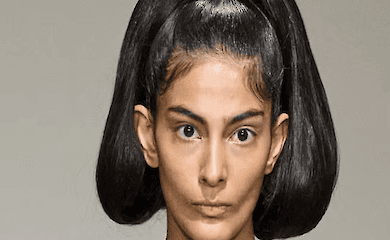 Модные причёски 2025: натуральный боб, блеск и немного 60-х