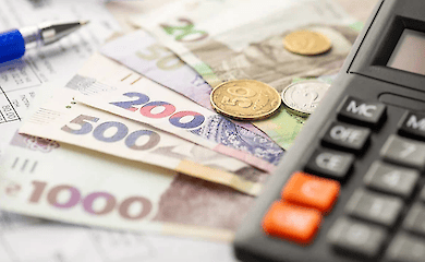 Входит ли декрет в страховой стаж: эксперт объяснил нюансы