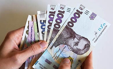 Частина пенсіонерів в Україні залишилася без надбавки: уряд затягує рішення