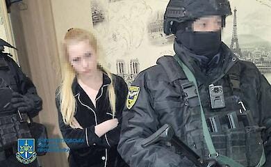 Викрили шахраїв: ошукали сім'ї військових на 3 млн грн