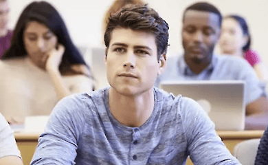 З українських ВНЗ відрахували п'ять тисяч аспірантів: у МОН дали пояснення