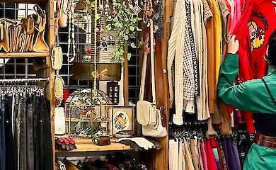 Экономия, экология и эстетика: почему украинцы переходят на секонд-хенд