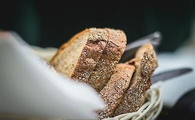 Как правильно подсушить сухари дома и хранить их