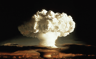 Как выжить при ядерном взрыве: ученые сказали, где прятаться