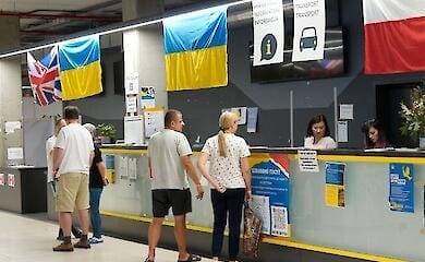 ЄС планує продовжити тимчасовий захист для українців до 2027 року: коли чекати на рішення