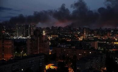 Загрязнение воздуха в столице после ночных обстрелов: где зафиксированы худшие показатели