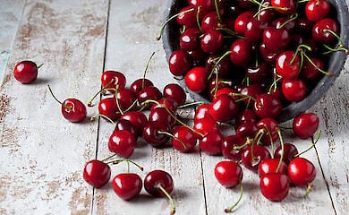 В Україні подорожчають черешня, вишня та абрикоси через неврожай