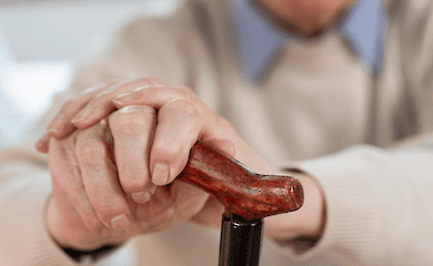 Виплати пенсіонерам і людям з інвалідністю продовжено до кінця липня: хто отримає