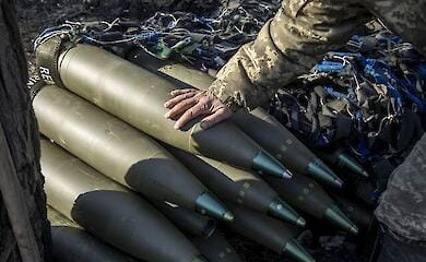 Розікрали мільйони на боєприпасах для України: у Словаччині затримали вісім чиновників