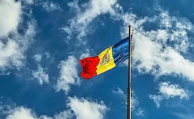 В Молдове усложнят получение гражданства - введут требования по румынскому языку и конституции