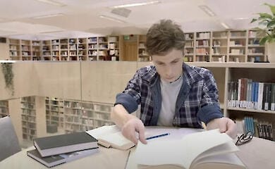 Вступительная кампания-2025: университеты выставили новые ценники на обучение