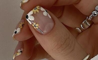 Який френч в моді влітку 2025