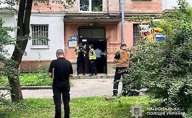 В Тернополе в одной из многоэтажек взорвалась граната: есть погибшие