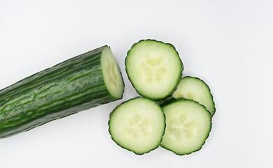 Три прості варіанти салату з огірком 