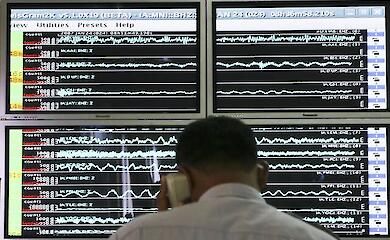 У РФ на Камчатці стався потужний землетрус: цунамі дійшло до Японії та США