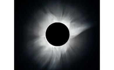 Полювання за "планетою дев'ять": що відомо про загадковий об'єкт на краю Сонячної системи