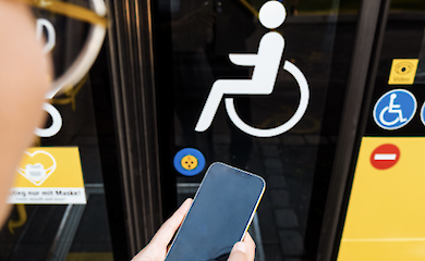 Хто має право на допомогу водія у громадському транспорті: роз&rsquo;яснення від омбудсмена