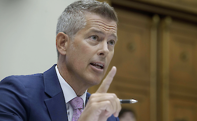 Тимчасовий глава NASA анонсує запуск ядерного реактора на Місяці до 2030 року