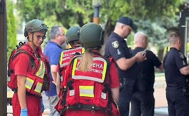 В Черкассах мужчина с оружием захватил "МакДональдз": все детали происшествия