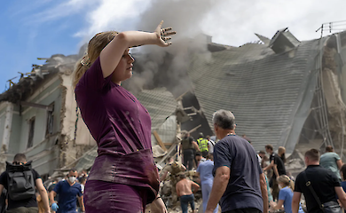 Постраждалі від російських атак медики мають право на значні виплати. Чому їх майже ніхто не отримує?