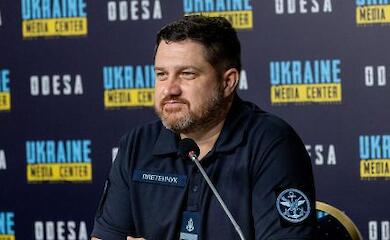 Під Одесою вибухнуло цивільне судно: що відомо