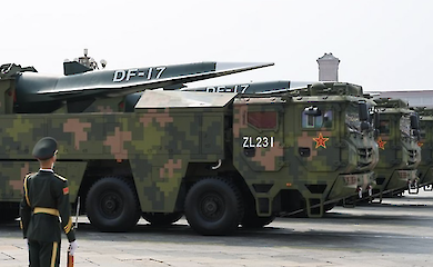 Ракеты, похожие на российский Тополь и другое – парад в Китае