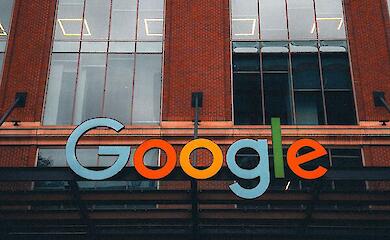 Гугл допоможе створювати безпечні маршрути на деокупованих територіях, навчатиме ветеранів і ВПО 