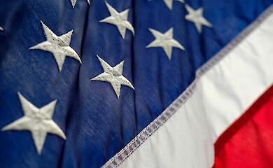 США могут урезать помощь трем странам НАТО