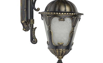 Поради з вибору вуличного освітлення для будинку та саду