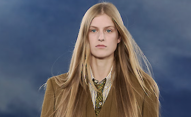 Повернення довжини: тренд "анти-боб" знову в моді цієї осені