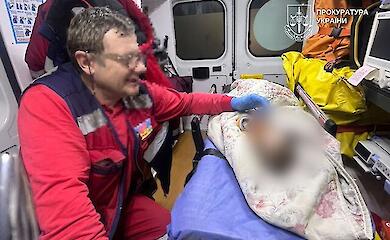 17-річну матір у Києві підозрюють у залишенні дитини в небезпеці - немовля вижило, але постраждало