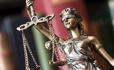 Детям-сиротам и молодежи до 23 лет будет доступна бесплатная юридическая помощь