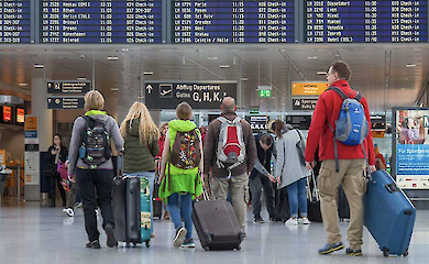 Аеропорт Мюнхена скасував рейси через дрони: постраждали тисячі пасажирів