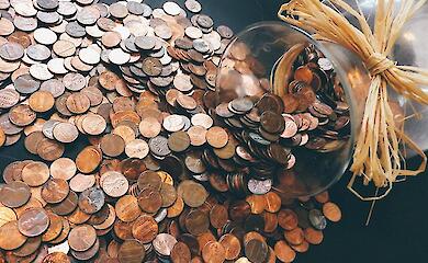 Скільки в Україні отримують пенсіонери