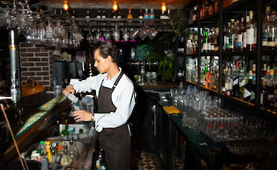 В Варшаве ночью запретят продавать алкоголь