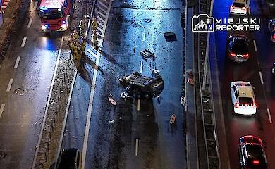 У Варшаві автомобіль посольства Росії потрапив у ДТП і перекинувся