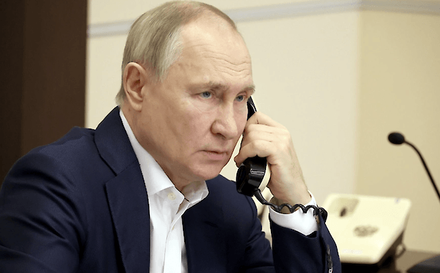Стало відомо, яка країна ЄС пропустить літак із Путіним