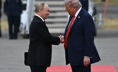 Стратегия президента США относительно прекращения войны в Украине базируется на давлении на обе стороны