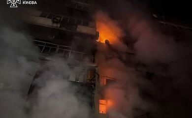 У Києві внаслідок удару дрона трагічно загинули жінка та її донька