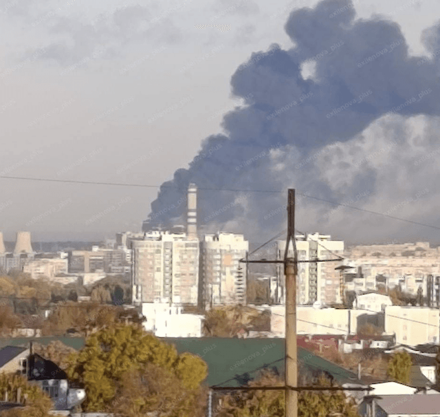 Українські дрони атакували цілі в Москві, що відомо