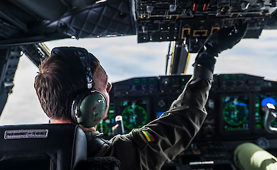 У НАТО підготували 4400-сторінковий план оборони на випадок війни з Росією - Welt