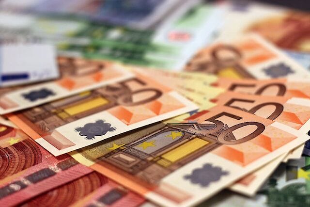Фінансування України під загрозою. Що відомо