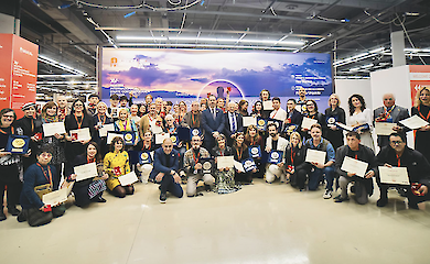 XV Флорентійська бієнале 2025: Світло і Темрява в мистецтві, замальовки Тіма Бертона та нагорода для української художниці 