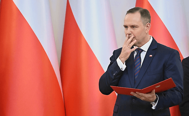 У Польщі заявили, що надають допомогу українським біженцям останній рік