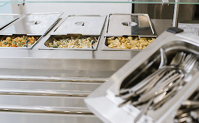 Комплексне оснащення шкільної їдальні: обладнання для безпечного приготування страв