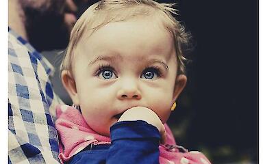 Стресс матери во время беременности ускоряет рост молочных зубов у младенцев