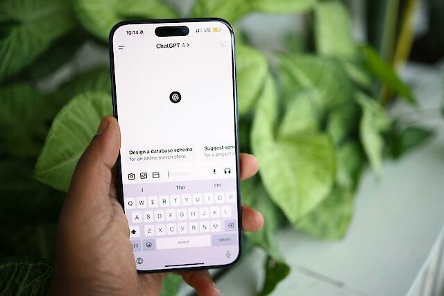 ChatGPT готує можливість спілкування в групових чатах