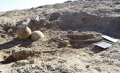 Единственная могила среди песков: в Судане обнаружено загадочное погребение