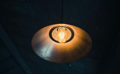 Атаки Росії знову призвели до аварійних відключень електроенергії в Україні