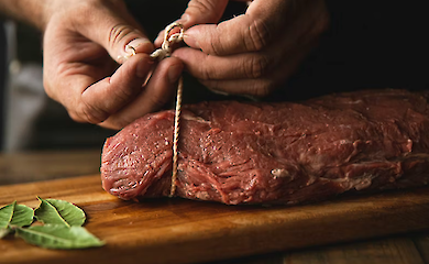 В Украине значительно подешевела свинина: стали известны причины 